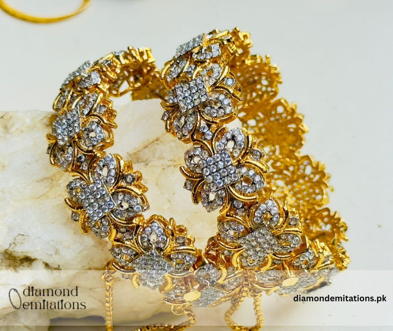 Traditional 22k Goldplated Karaa