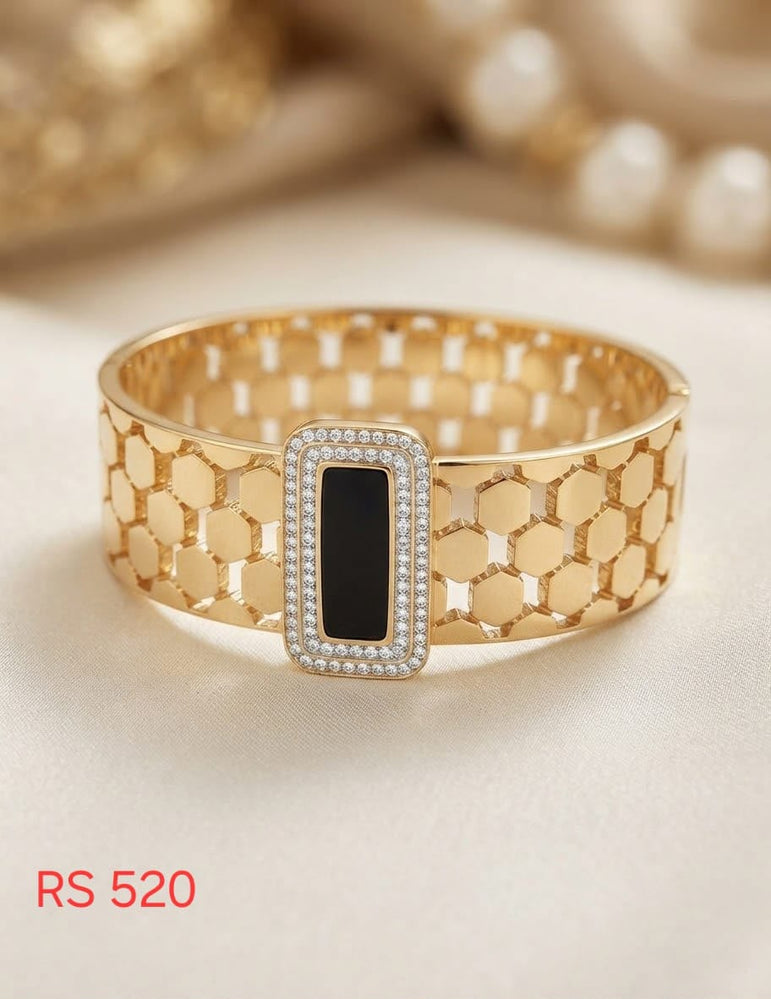 Gold plated imported stainless steel handcuff