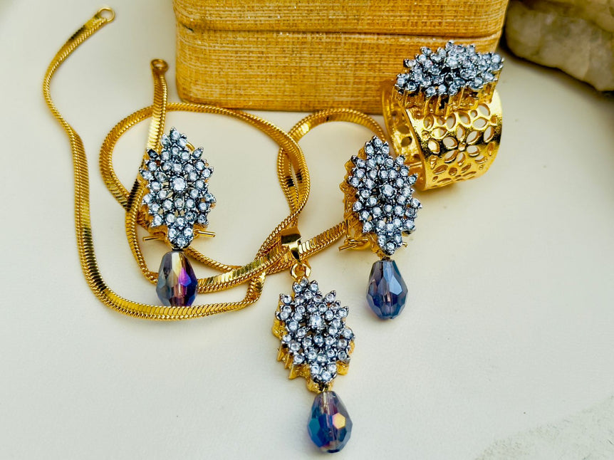 22k Gold Plated Diamond cut Pendant Set