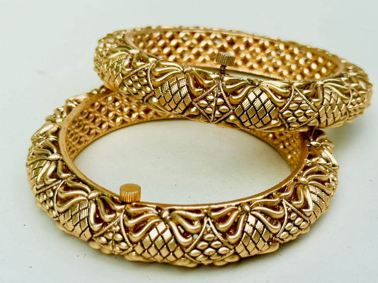 Goldplated Traditional Karaa