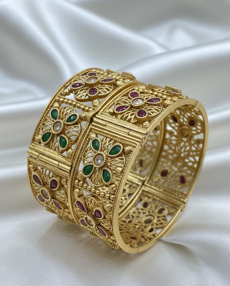Goldplated Indian Rajwari Karaa