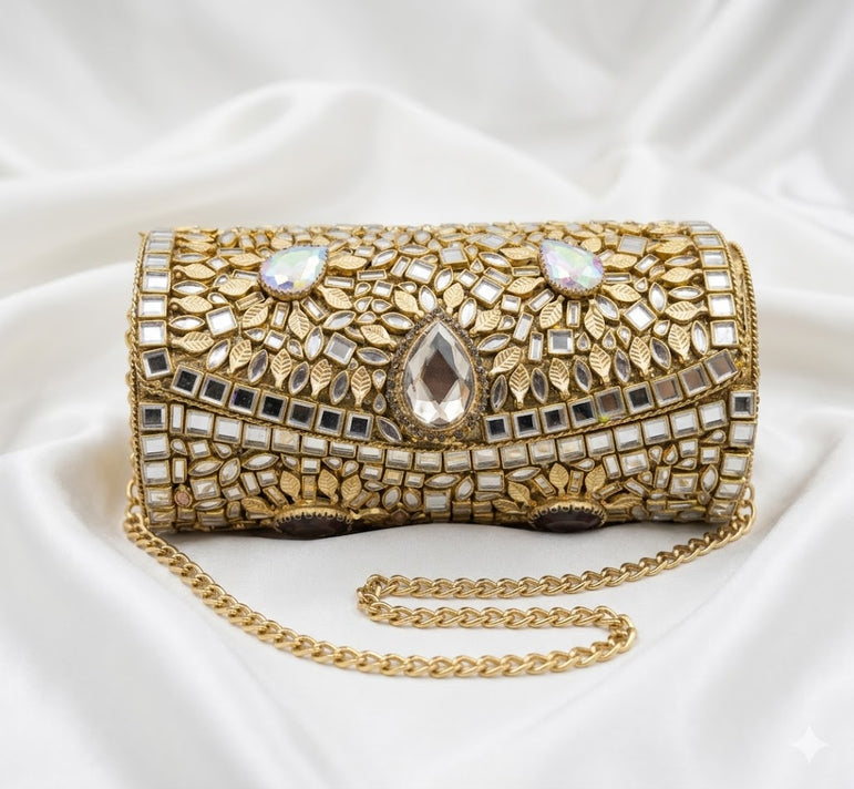 Traditional bridle clutch