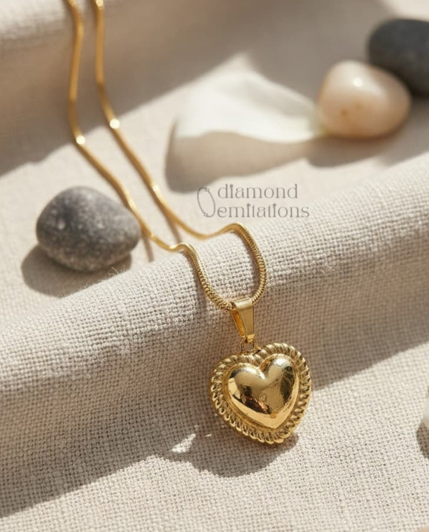 Goldplated Imported Chain and locket
