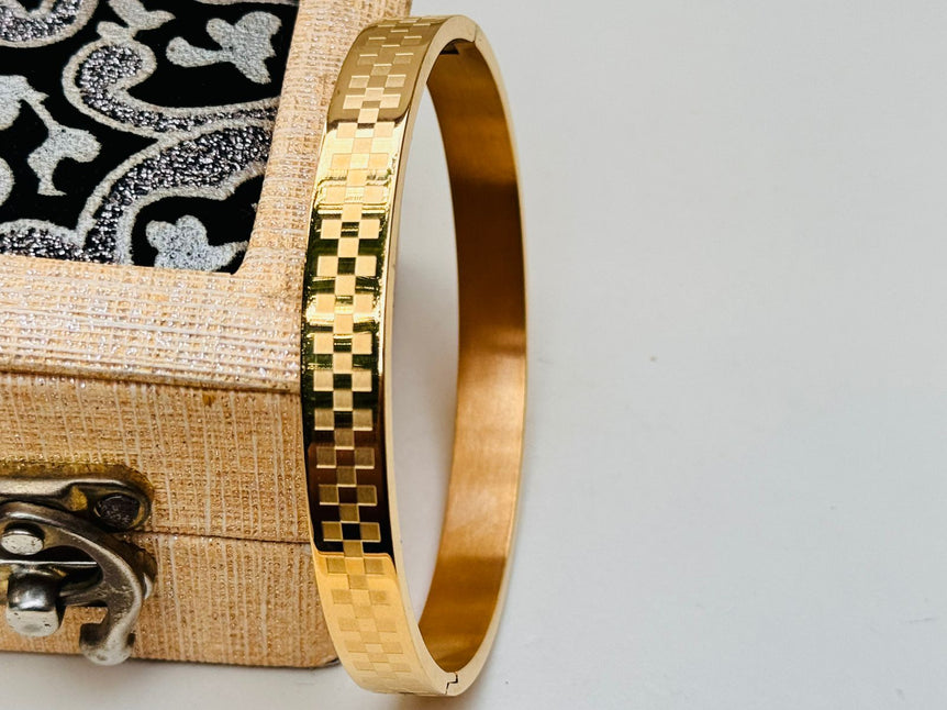 Goldplated Imported Branded Bracelete