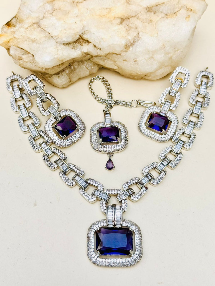 Necklace Set