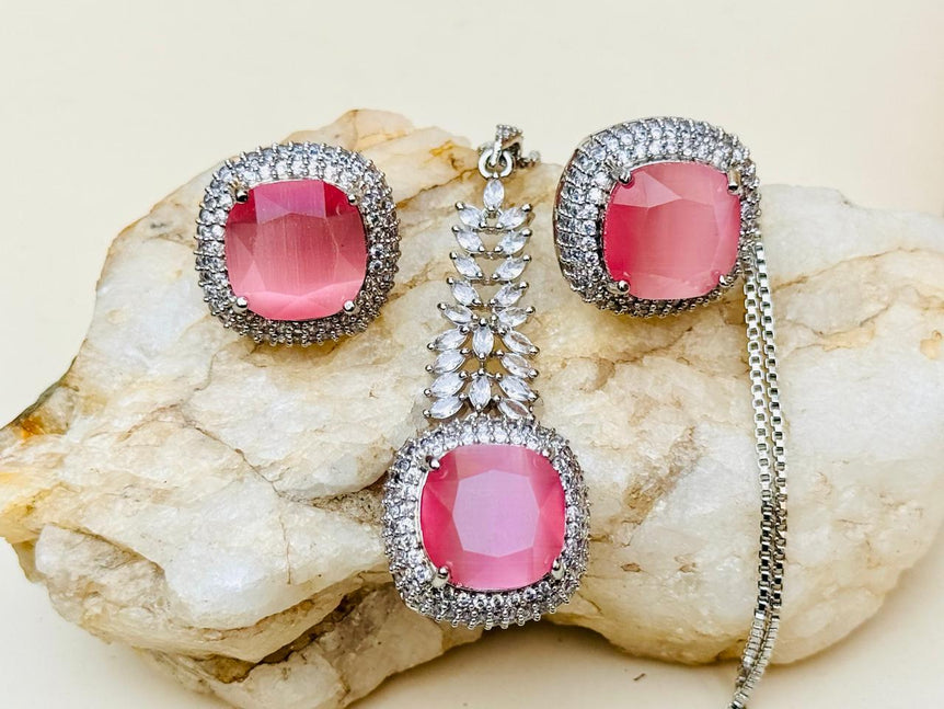 Imported branded Pandant sets