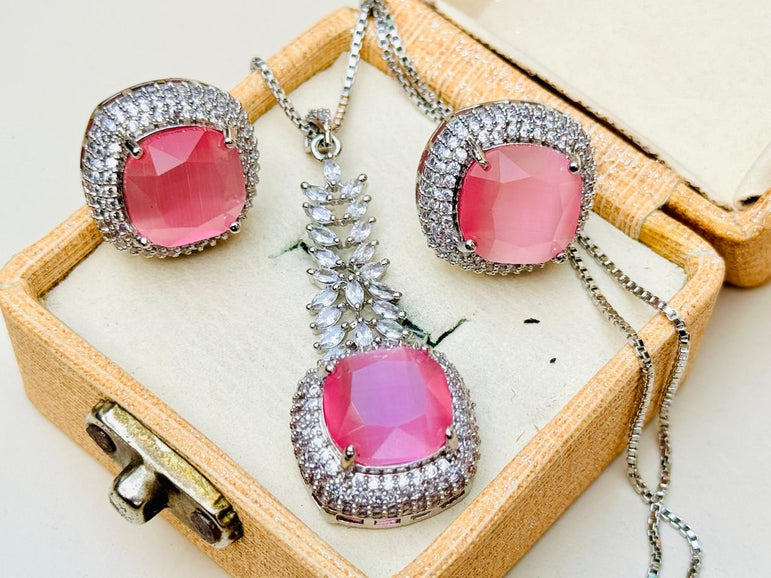 Imported branded Pandant sets