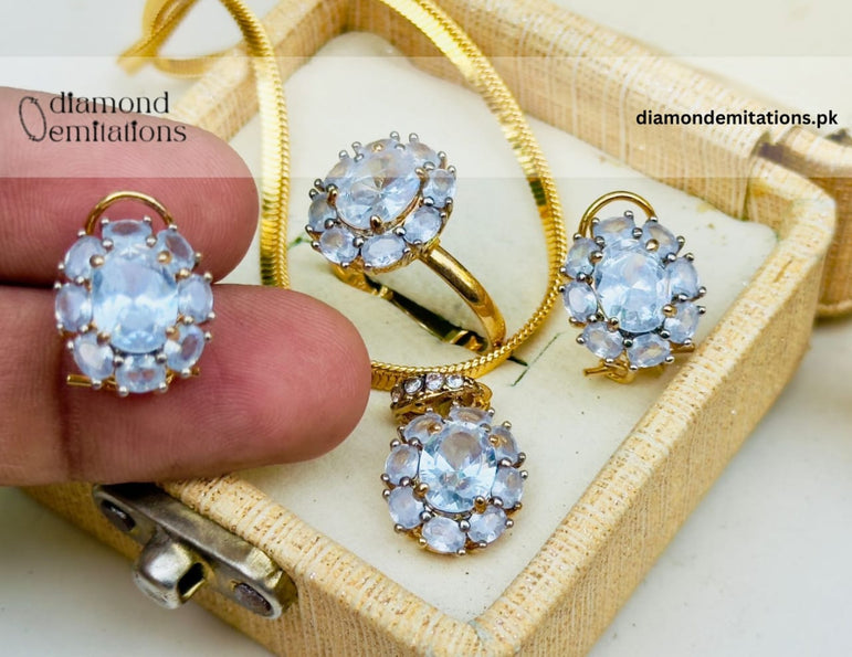 Designer Pendent Set