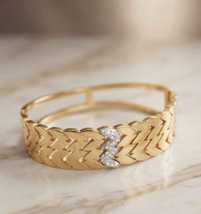 Gold plated imported stainless steel handcuff