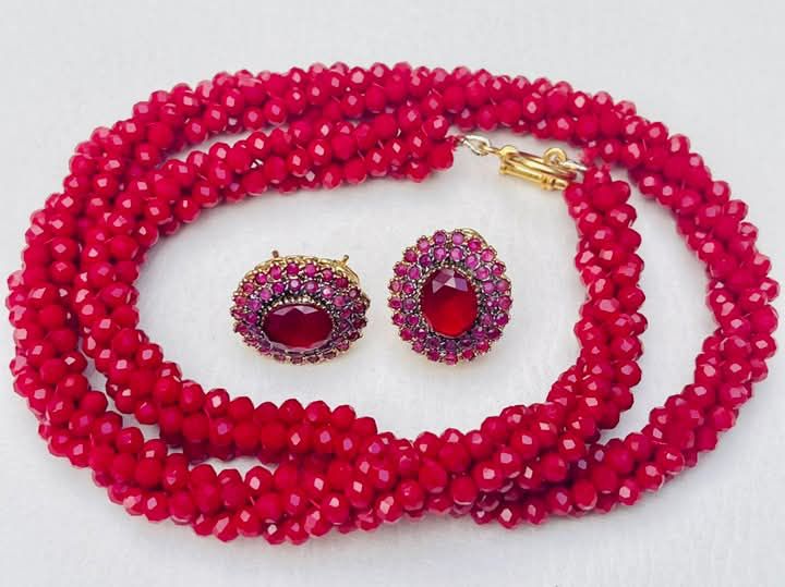 Necklace set