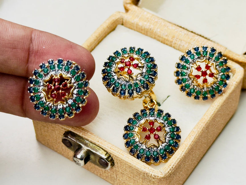 Designer Pendent Set
