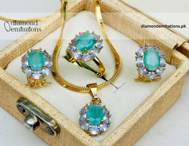 Designer Pendent Set