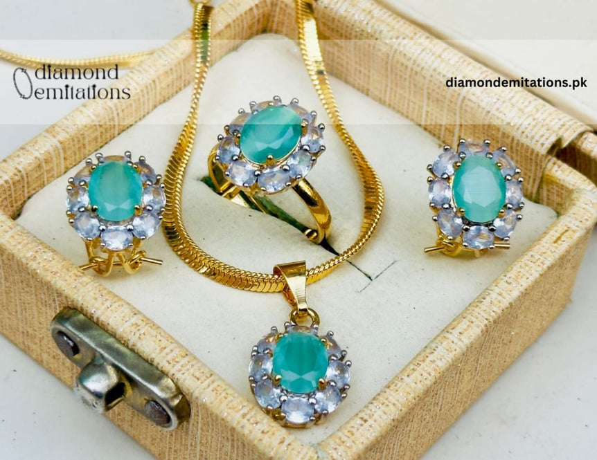 Designer Pendent Set