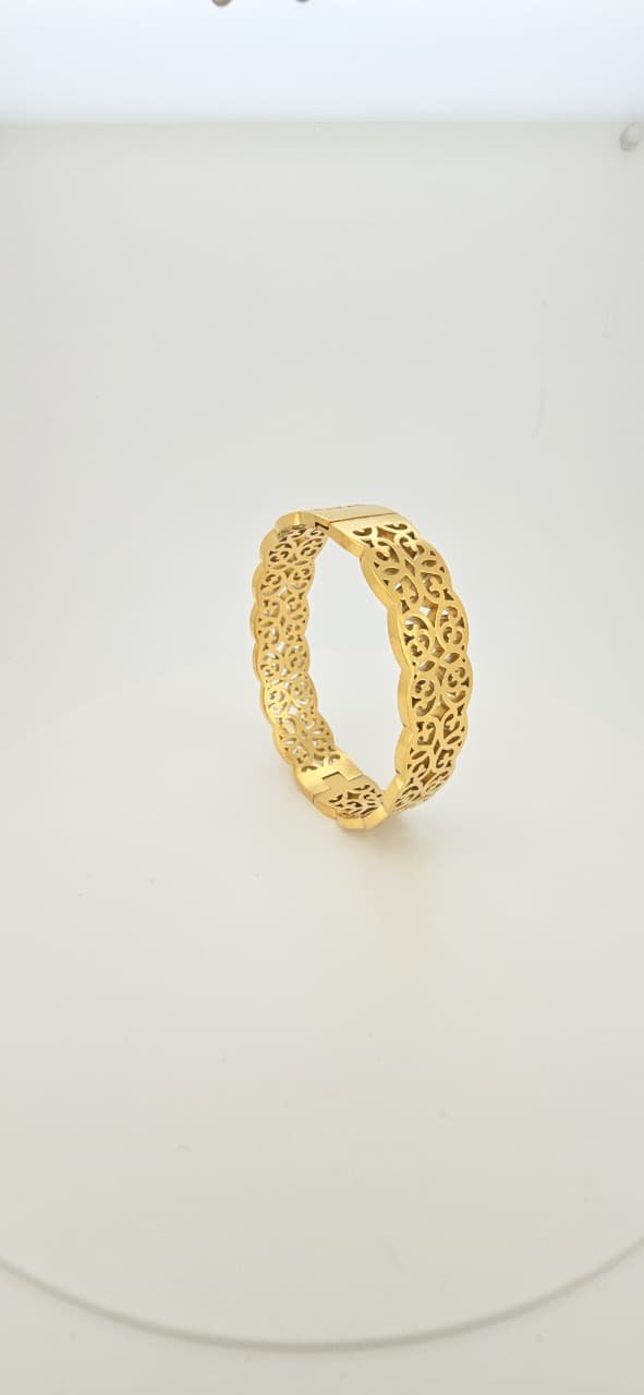 Goldplated openable bracelet