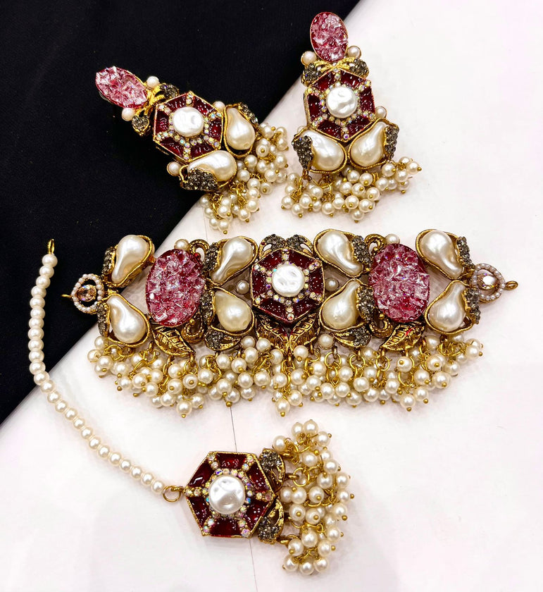Goldplated Chokar Set