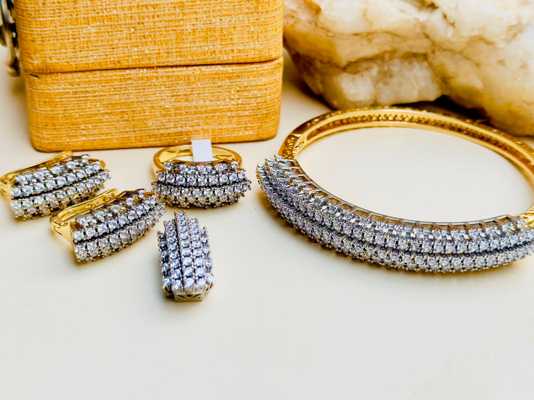 18 KARAT GOLD PLATED WITH REAL ZIRCONS