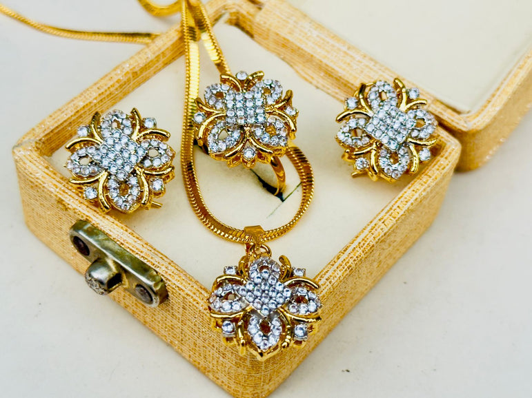 22k Gold Plated Diamond cut Pendant Set