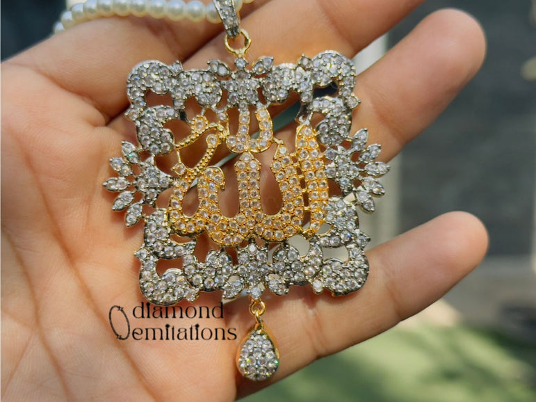 Goldplated Allah pendant
