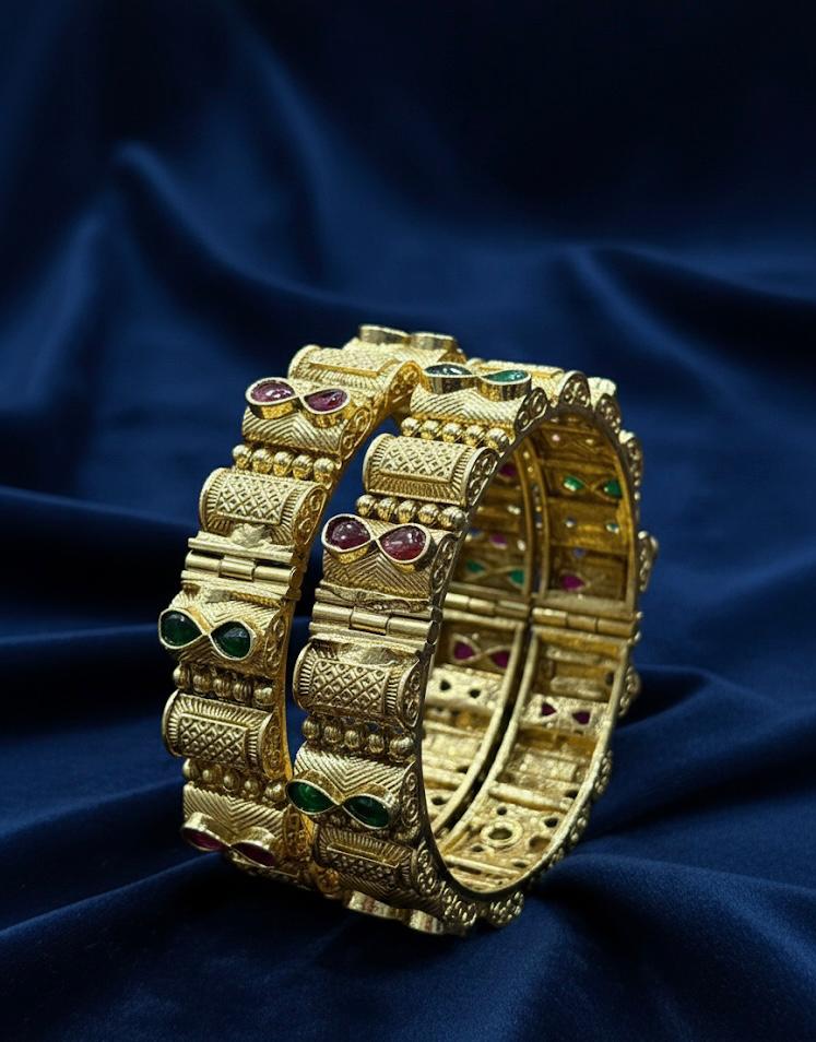 Goldplated Indian Rajwari Karaa