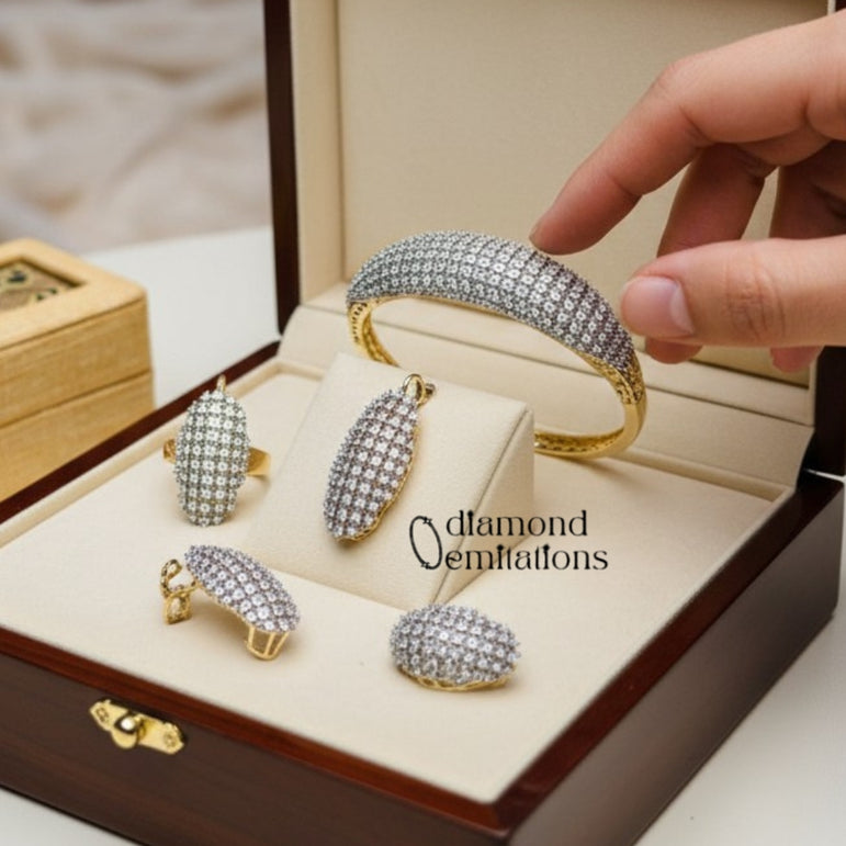 18 KARAT GOLD PLATED WITH REAL ZIRCONS