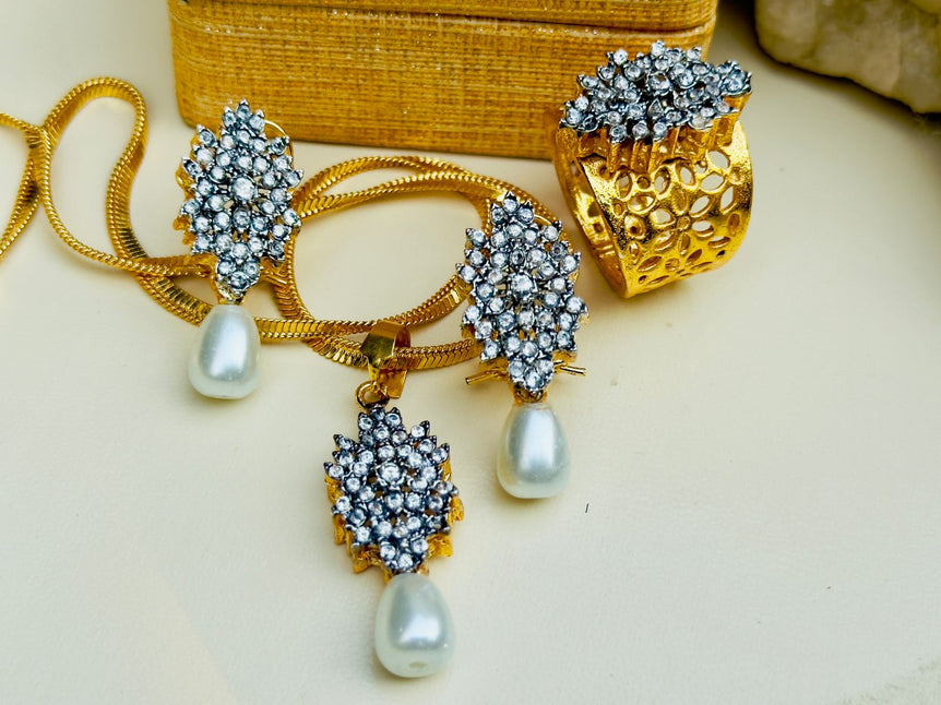 22k Gold Plated Diamond cut Pendant Set