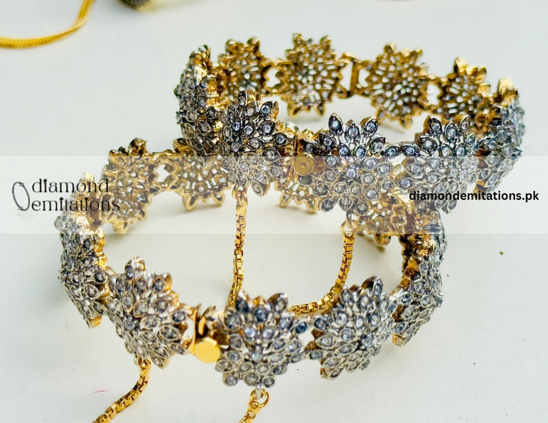 Traditional 22k Goldplated Karaa