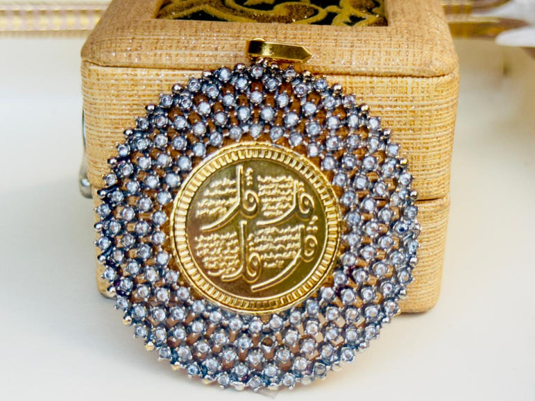 Goldplated pendant