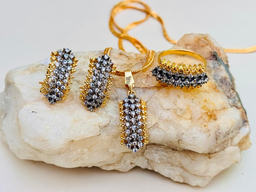 Diamond Cut Zircon set