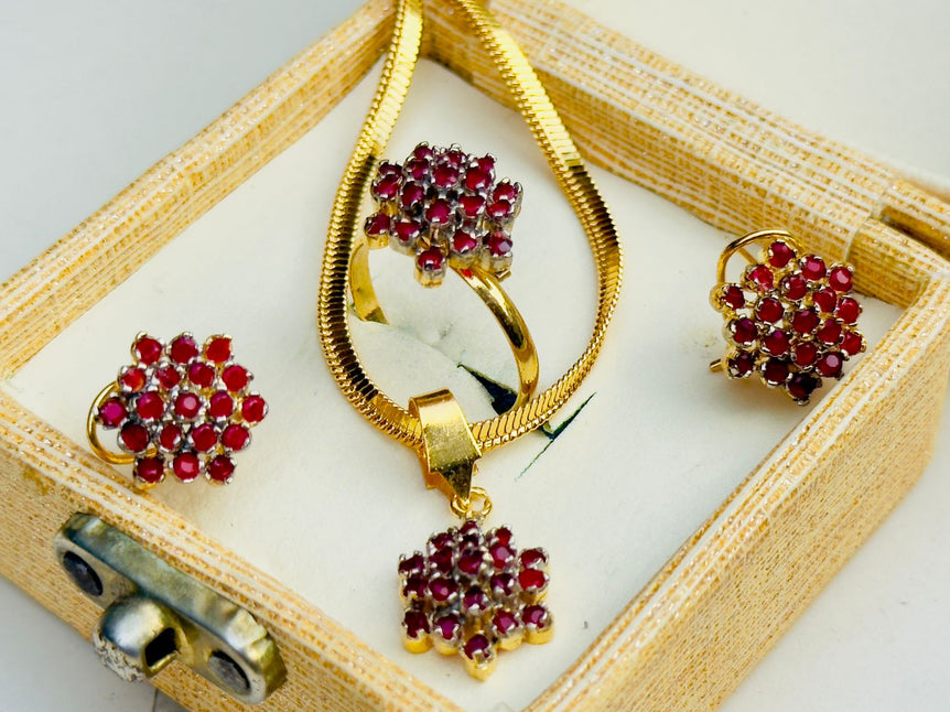 22k Gold Plated Diamond cut Pendant Set