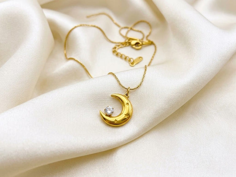Goldplated Imported Chain and locket